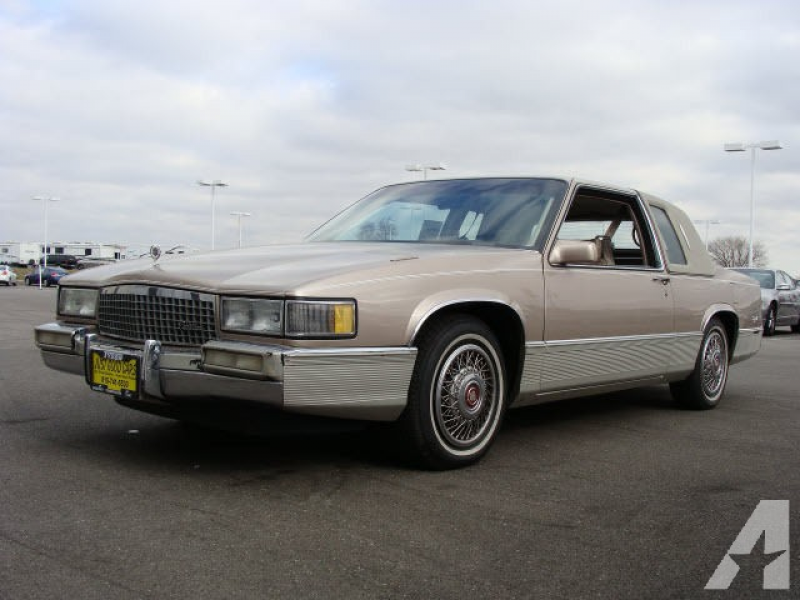 1989 Cadillac DeVille for sale in Bradley, Illinois