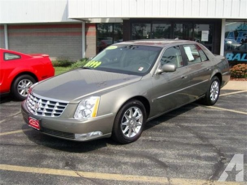 For Sale: 2010 Cadillac DTS for sale in Machesney Park, Illinois