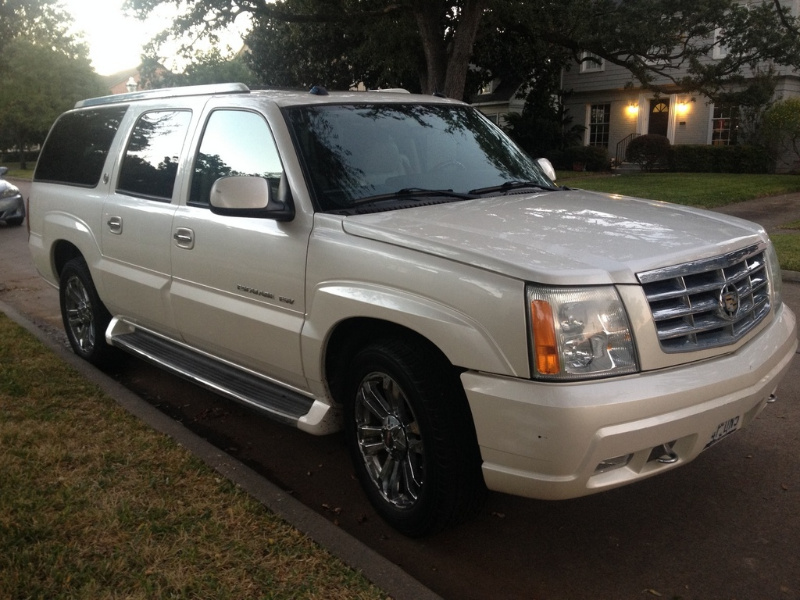 What's your take on the 2004 Cadillac Escalade ESV?