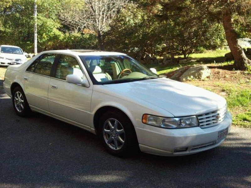 Another hadley764 2004 Cadillac Seville post...