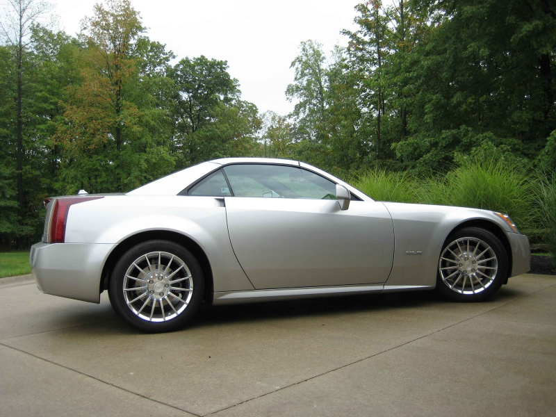 Picture of 2004 Cadillac XLR 2 Dr STD Convertible, exterior