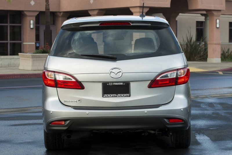 2014 Mazda MAZDA5 - Photo Gallery