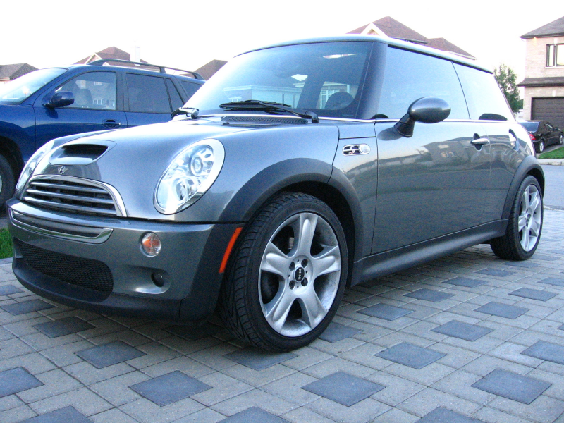 Picture of 2005 MINI Cooper S Hatchback