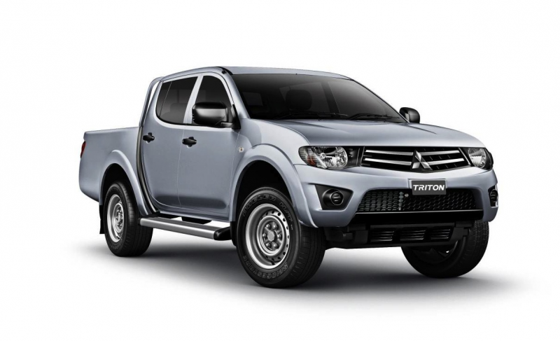 2013 Mitsubishi Triton updates standard and lowers price