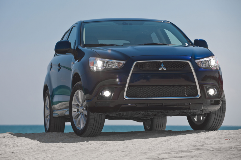 Recall: 2011 Mitsubishi Outlander Sport Glass Roof Could Detach Photo ...