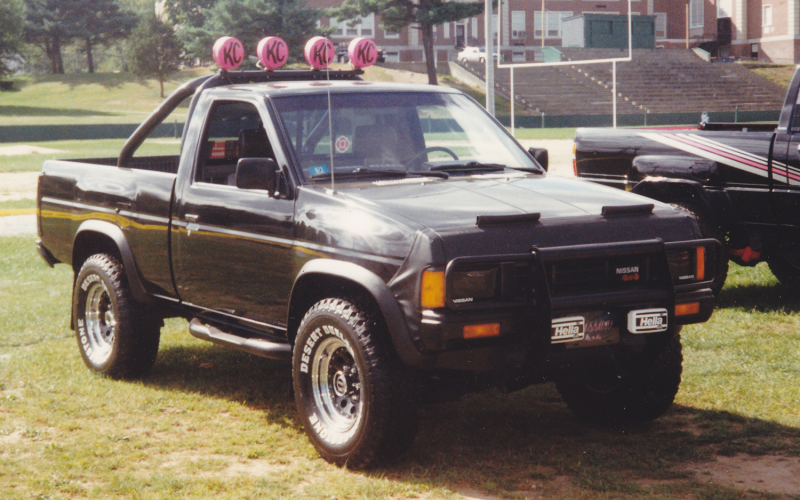1986 Nissan Hardbody 4X4 Hutchison 02