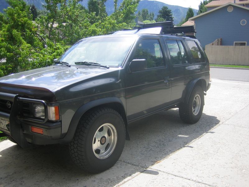 Picture of 1991 Nissan Pathfinder 4 Dr SE 4WD SUV
