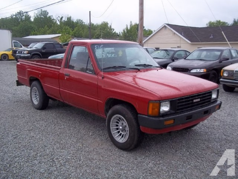 1986 Toyota Pickup for Sale in Louisville, Kentucky Classified ...