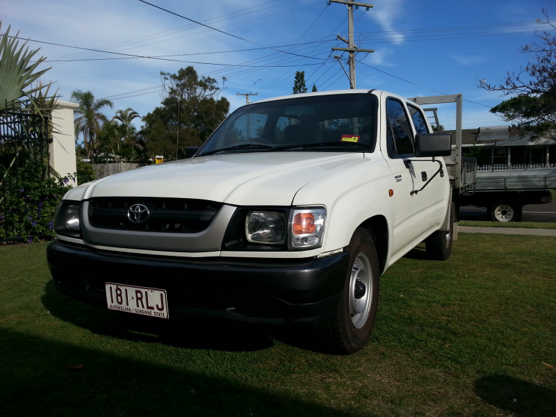 2001 Toyota Hilux Birtinya QLD 4575 (Sunshine Coast)