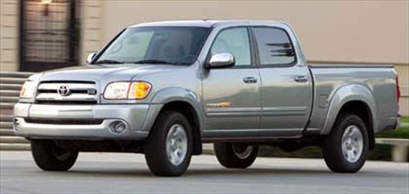 163 0312 01l+2004 Toyota Tundra Double Cab+front Side View