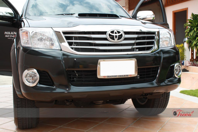 Toyota Hilux Facelift Chrome Fog lamps cover type 2. 2011+