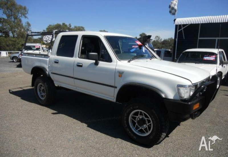 TOYOTA HILUX SR5 (4x4) LN106R 1994 in WACOL, Queensland for sale