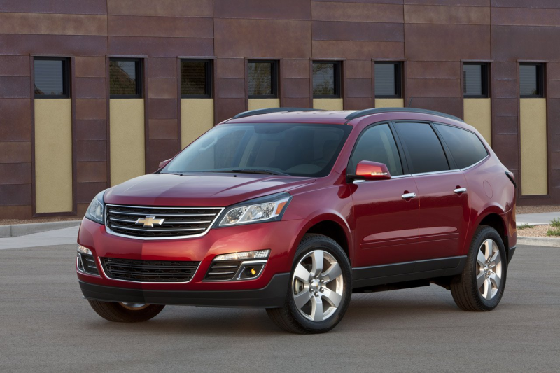 Chevrolet Debuts Refreshed 2013 Traverse Crossover