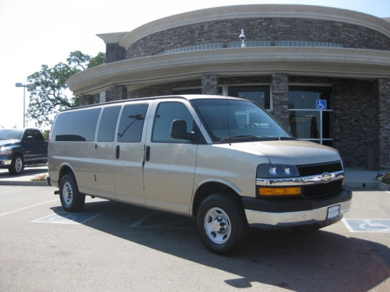2008 Chevrolet Express 3500 LS 15 Passenger ~ 6.0L in Rocklin ...