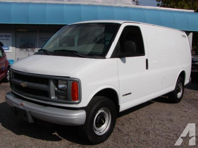 1999 Chevrolet Express 3500 Cargo for sale in Berea, Ohio