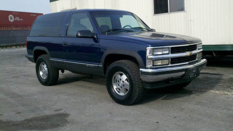 1995 Chevrolet Tahoe 2 Dr LS 4WD SUV picture, exterior