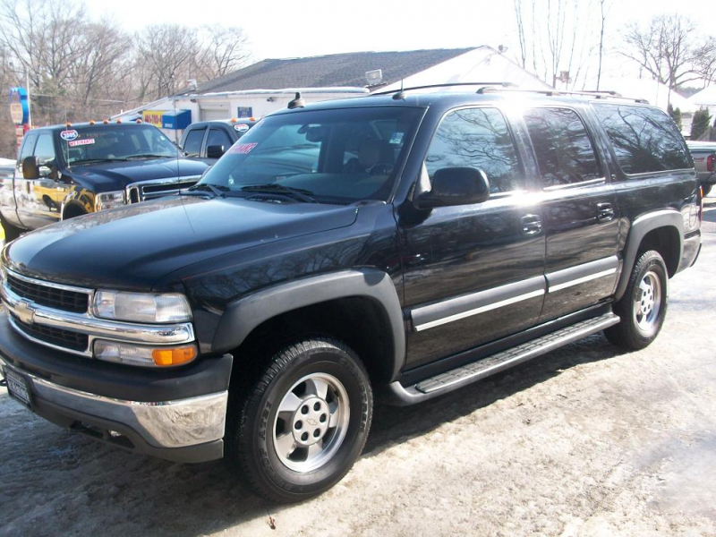Home / Research / Chevrolet / Suburban / 2003