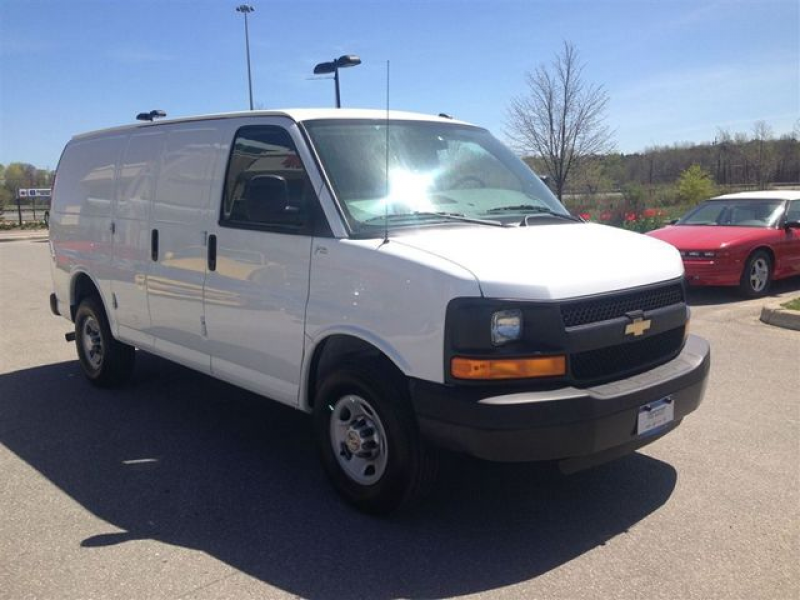 2013 Chevrolet Express 1500 CARGO 2500 WITH AC & 4.8L