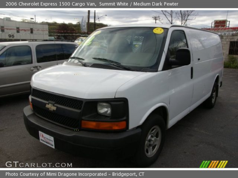 2006 Chevrolet Express 1500 Cargo Van in Summit White. Click to see ...