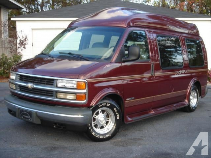 2000 Chevrolet Express 1500 Wagon for sale in Prattville, Alabama