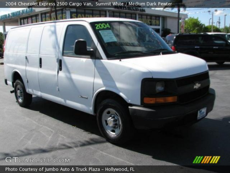 2004 Chevrolet Express 2500 Cargo Van in Summit White. Click to see ...