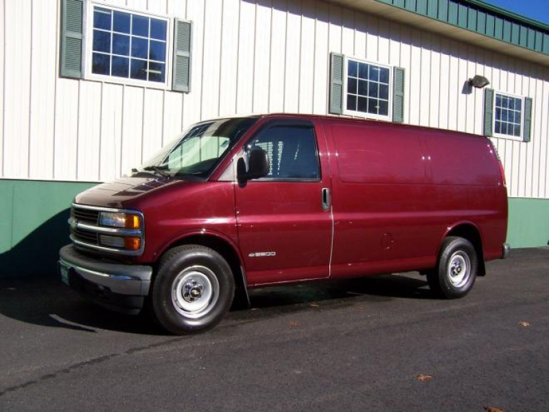 Used 2000 Chevrolet Express 2500 Truck For Sale in Maine Arundel