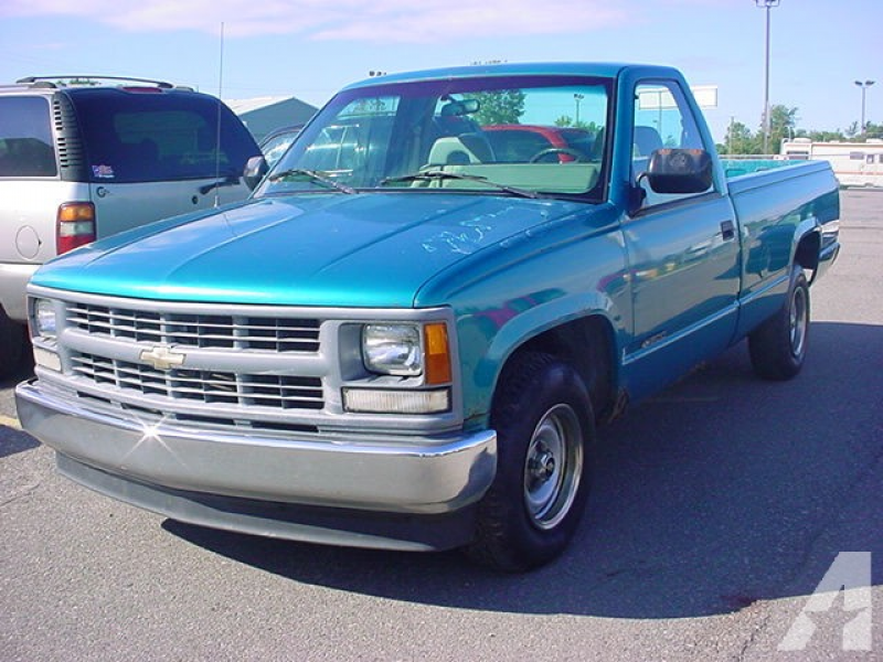 1994 Chevrolet 1500 for sale in Pontiac, Michigan