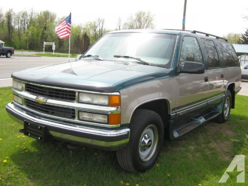 1996 Chevrolet Suburban 2500 for sale in Williamson, New York