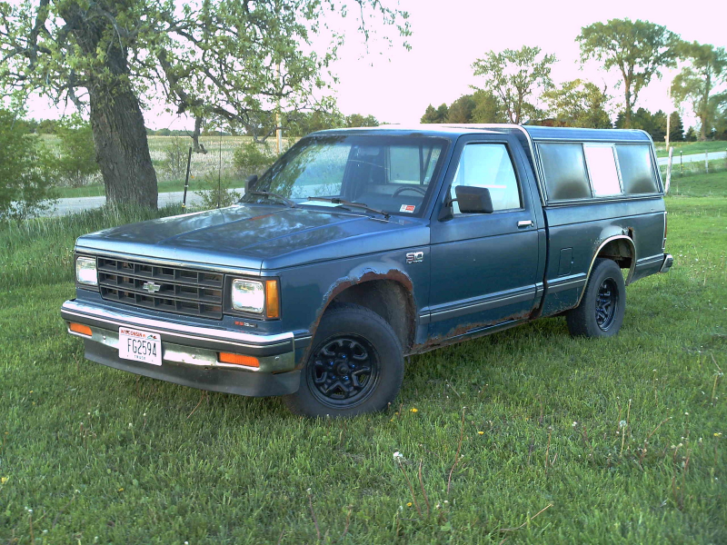Home / Research / Chevrolet / S-10 / 1990