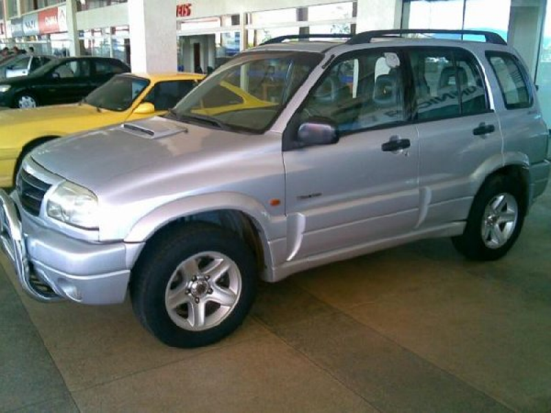 Vendo Jipe Chevrolet, Tracker, 2002 - R$ 36300