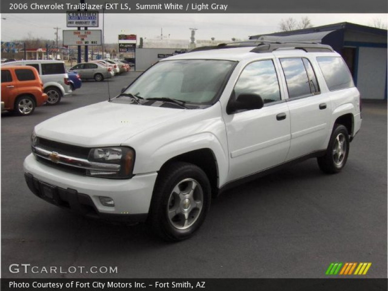 2006 Chevrolet TrailBlazer EXT LS in Summit White. Click to see large ...