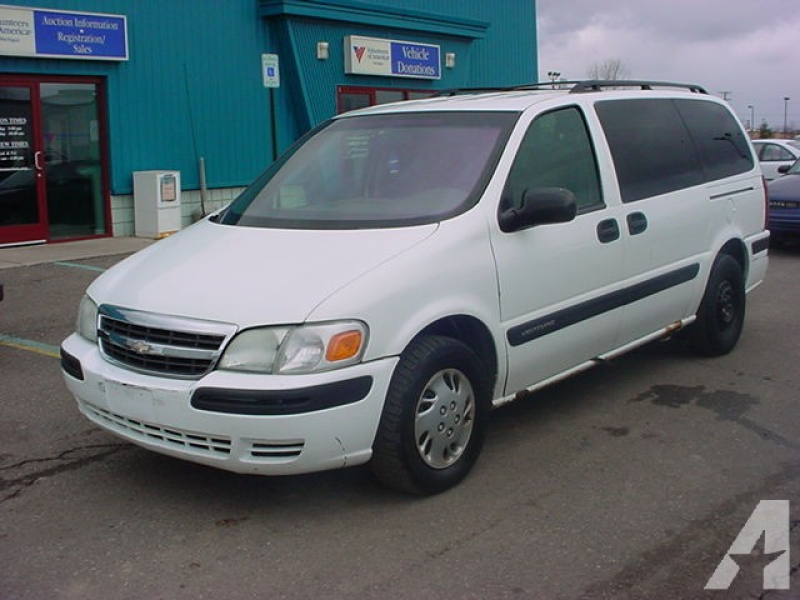 2002 Chevrolet Venture for sale in Pontiac, Michigan