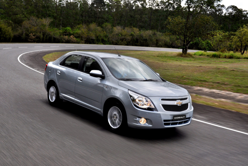 Chevrolet Cobalt 2013: Tiene como rivales al Volkswagen Voyage ...