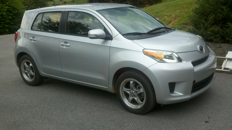 Picture of 2010 Scion xD Base, exterior