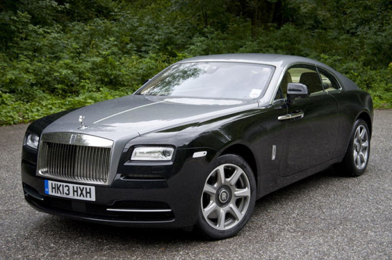 Related Post from 2015 Rolls-Royce Phantom- Review And Specification