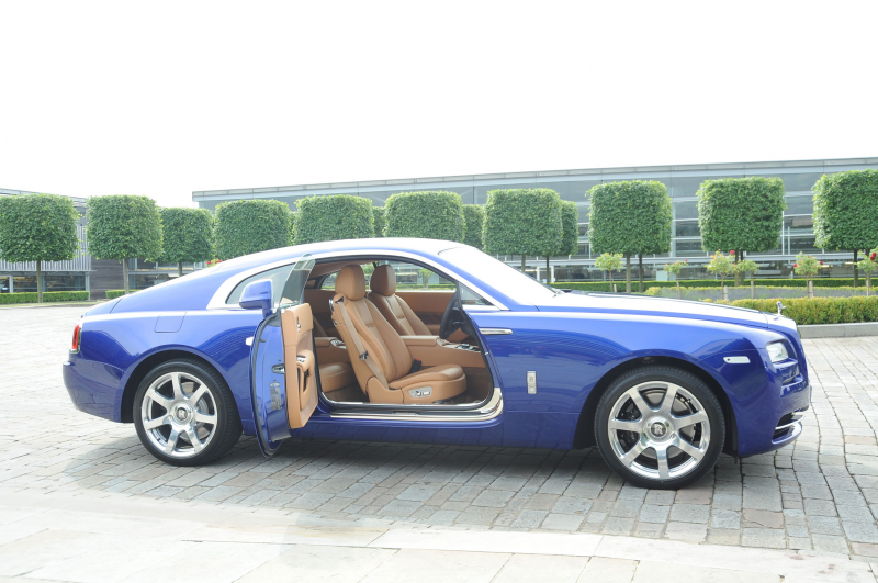 2014 Rolls-Royce Wraith Photo Gallery