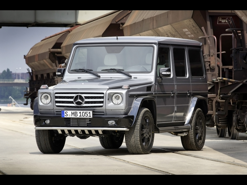 2011 Mercedes-Benz G-Class Edition Select - Front Angle 2 - 1920x1440 ...
