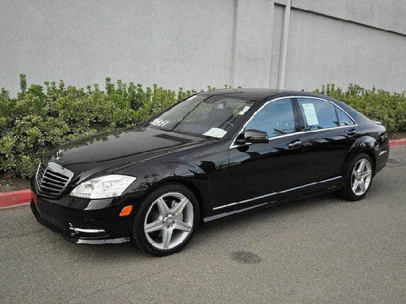 2010 Mercedes-Benz S-Class S550 Picture