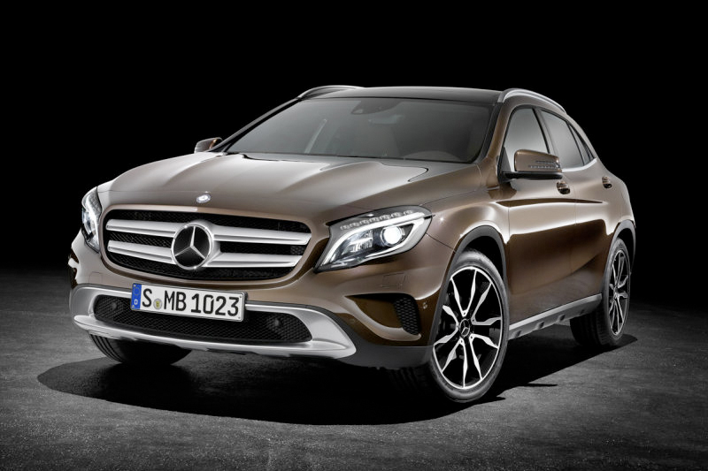 Mercedes-Benz Unveils the 2015 GLA-Class
