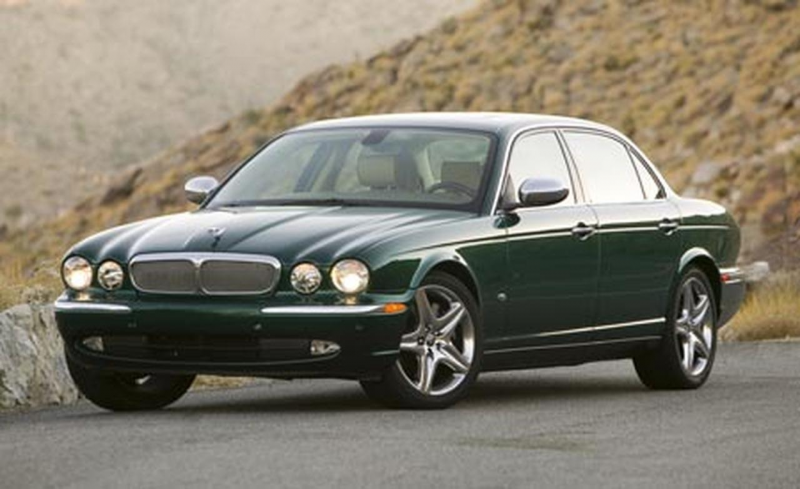 2006 Jaguar Super V8