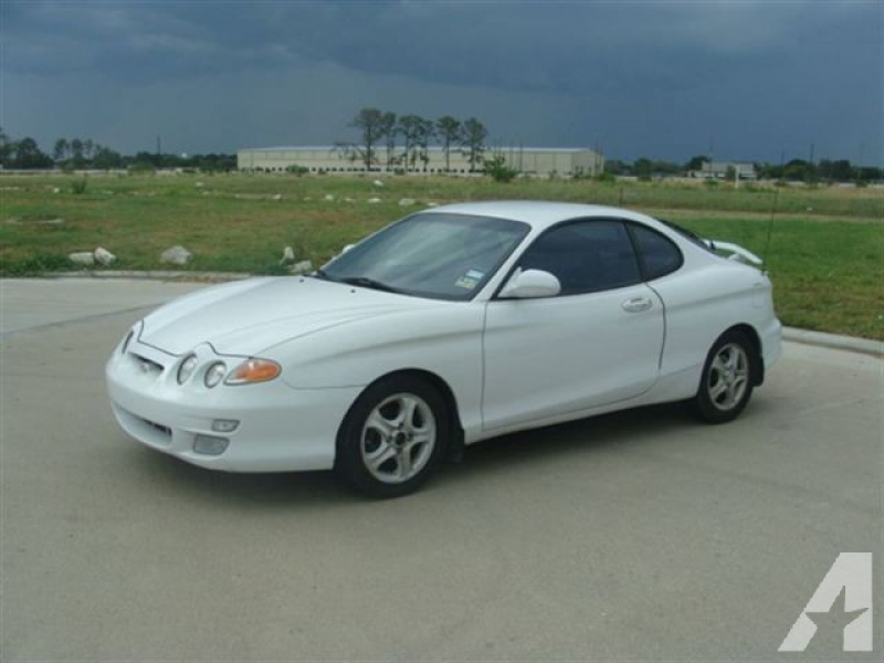 2001 Hyundai Tiburon for sale in Houston, Texas