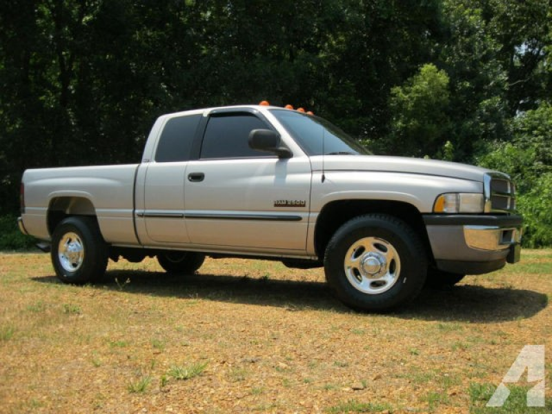 2001 Dodge Ram 2500 for sale in Savannah, Tennessee