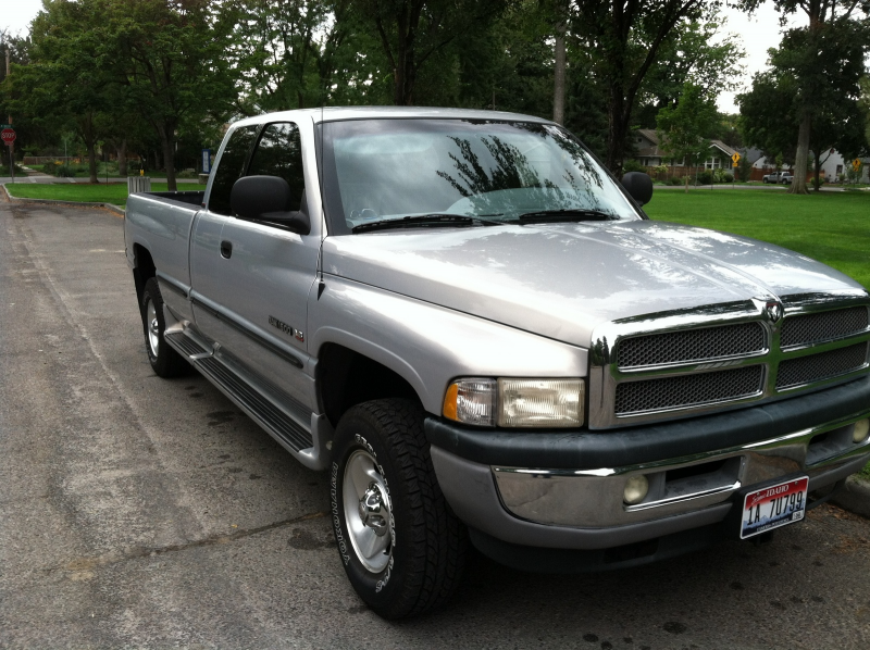 1999 Dodge Ram Pickup 1500 4 Dr ST 4WD Extended Cab LB picture ...