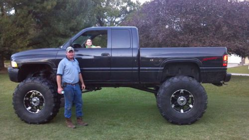 1998 Dodge Ram 2500 4x4 With V10 (488 Cubic Inch Engine) on 2040-cars