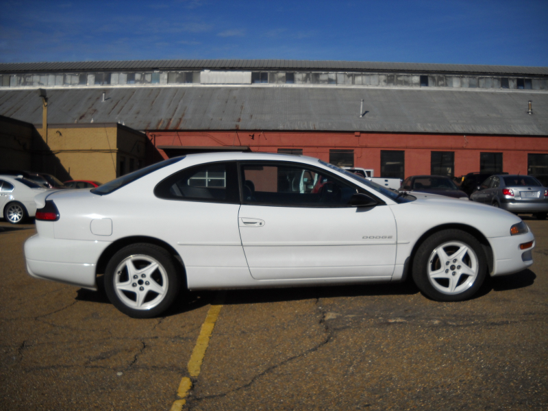 What's your take on the 2000 Dodge Avenger?