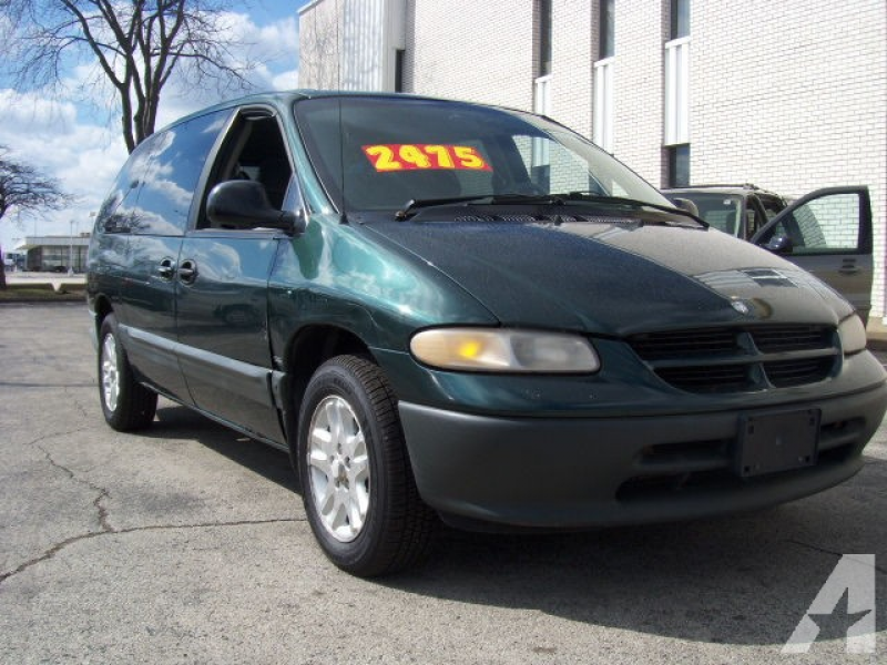 1996 Dodge Grand Caravan SE for sale in Elmhurst, Illinois