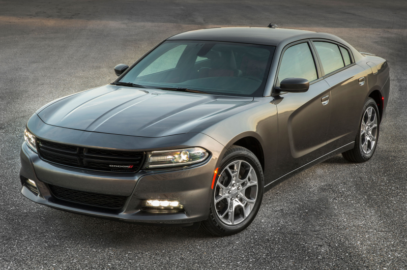 2015 Dodge Charger Sxt Awd Front Three Quarter View