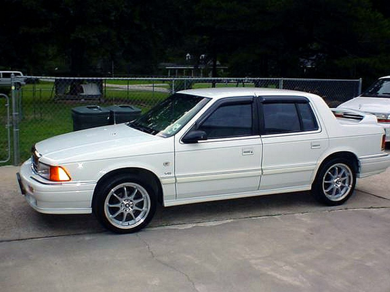 Description: File:'95 Dodge Spirit.jpg - Wikimedia Commons...