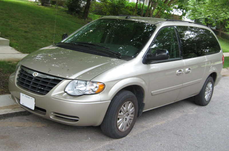 Photo Gallery of the 2007 Chrysler Town And Country