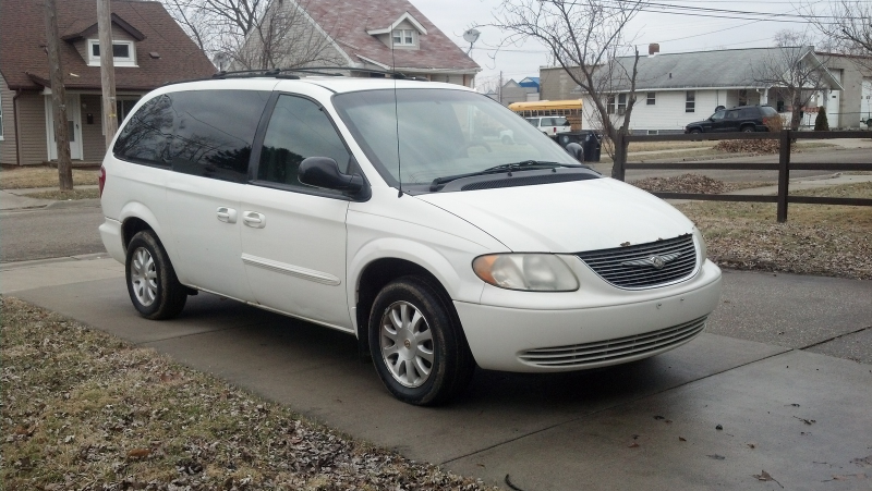 What's your take on the 2001 Chrysler Town & Country?